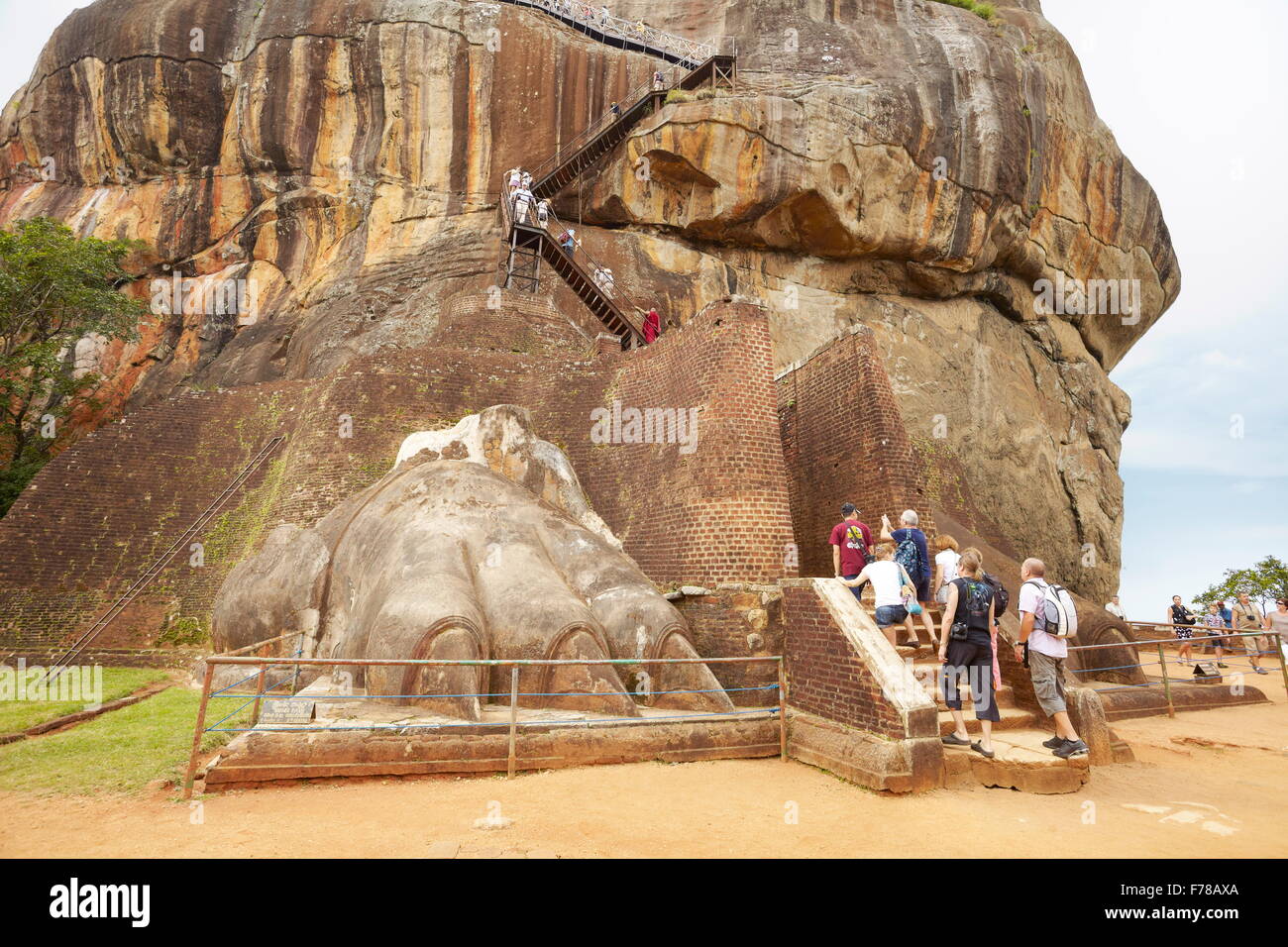 Sri Lanka - Sigiriya, Lion's Gate, ancienne forteresse, l'UNESCO Banque D'Images