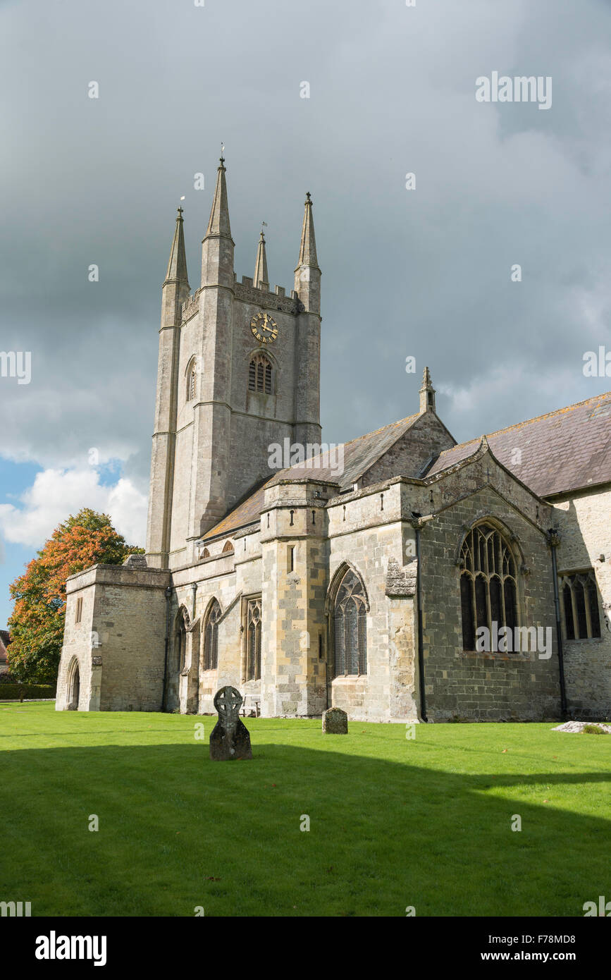 L'église paroissiale de St Michel Archange, Church Street, simple, Wiltshire, Angleterre, Royaume-Uni Banque D'Images