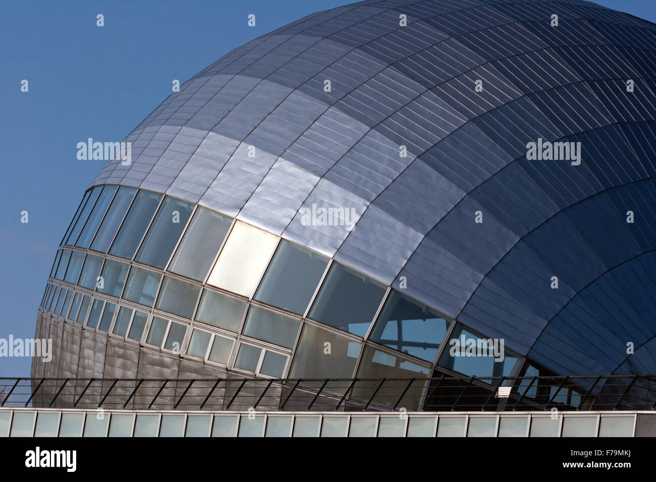 Bâtiment d'âge de l'espace Japon design futuriste Banque D'Images