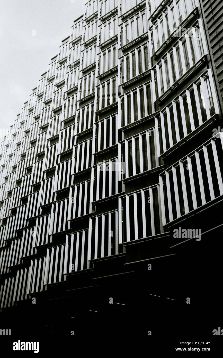 La photographie de voyage - l'architecture moderne à Londres en Angleterre en Grande-Bretagne au Royaume-Uni UK Europe. Style de vie du bâtiment Banque D'Images