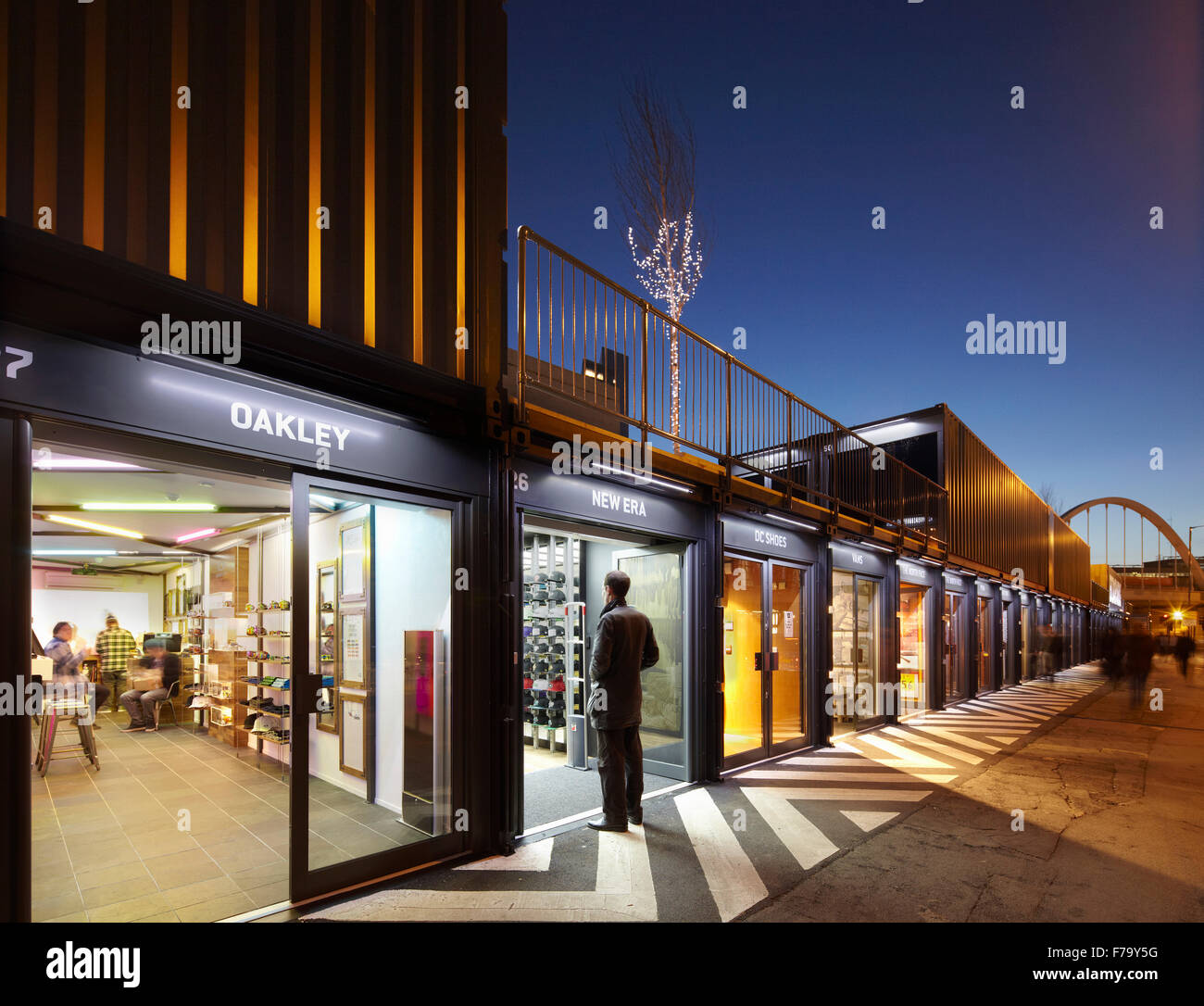 BOXPARK pop-up mall à Shoreditch, London 2012 design par nous comme aujourd'hui Banque D'Images