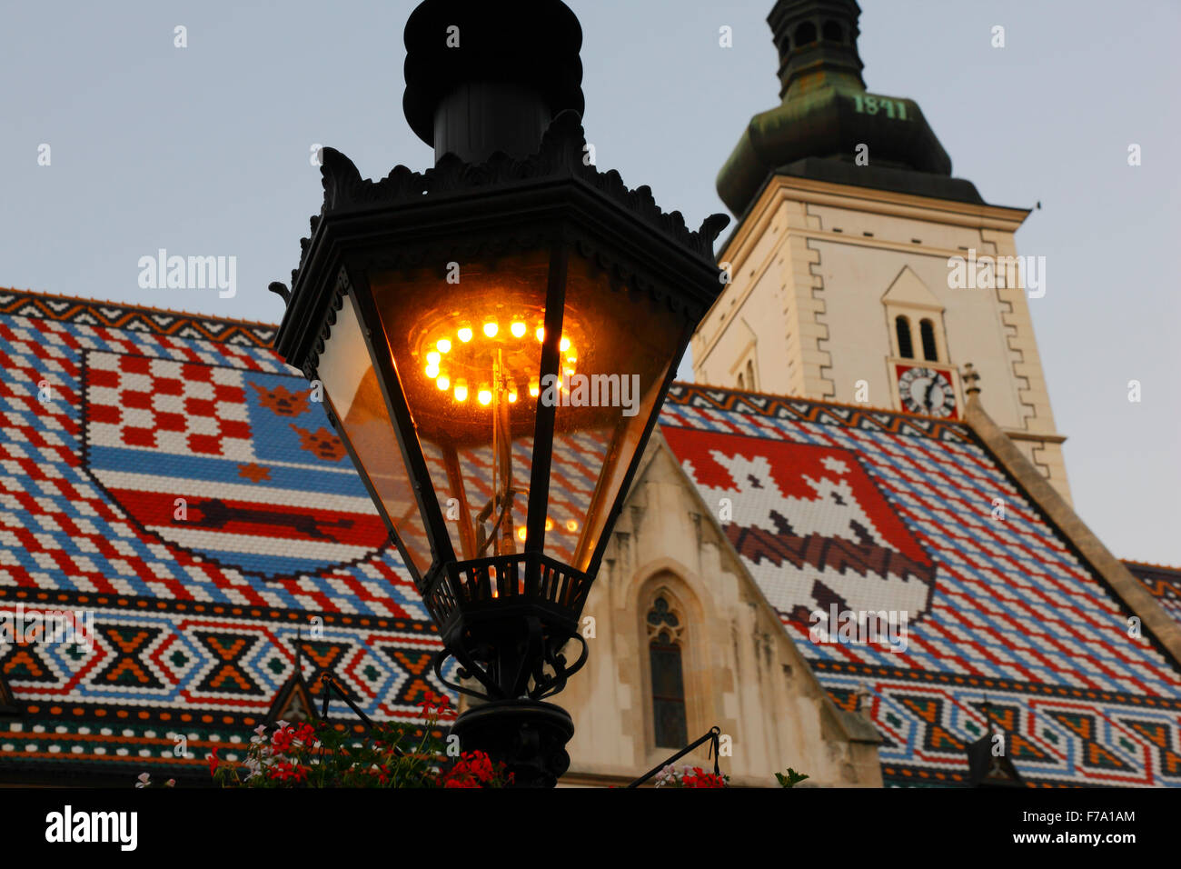 Zagreb des lampes à gaz (depuis 1863). Il y a 217 lampes à gaz et ils ont été allumés pour le cours des 143 dernières années. Banque D'Images