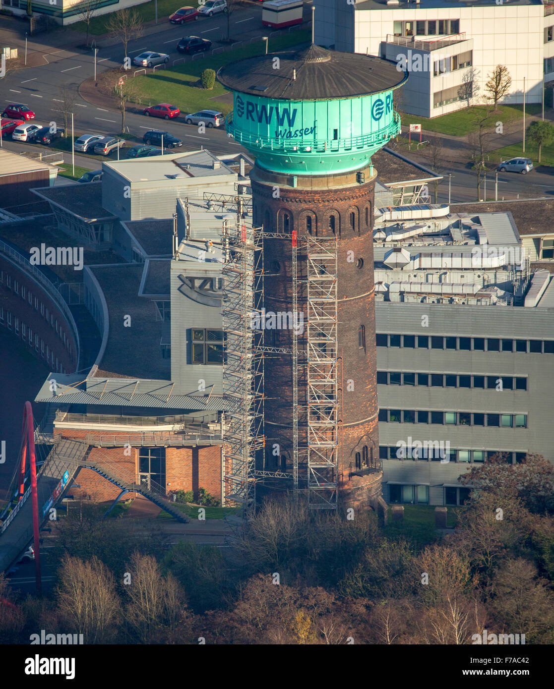 RWW Water tower est rénové, conducteur externe, Oberhausen, Ruhr, Rhénanie du Nord-Westphalie, Allemagne, Europe, vue aérienne Banque D'Images