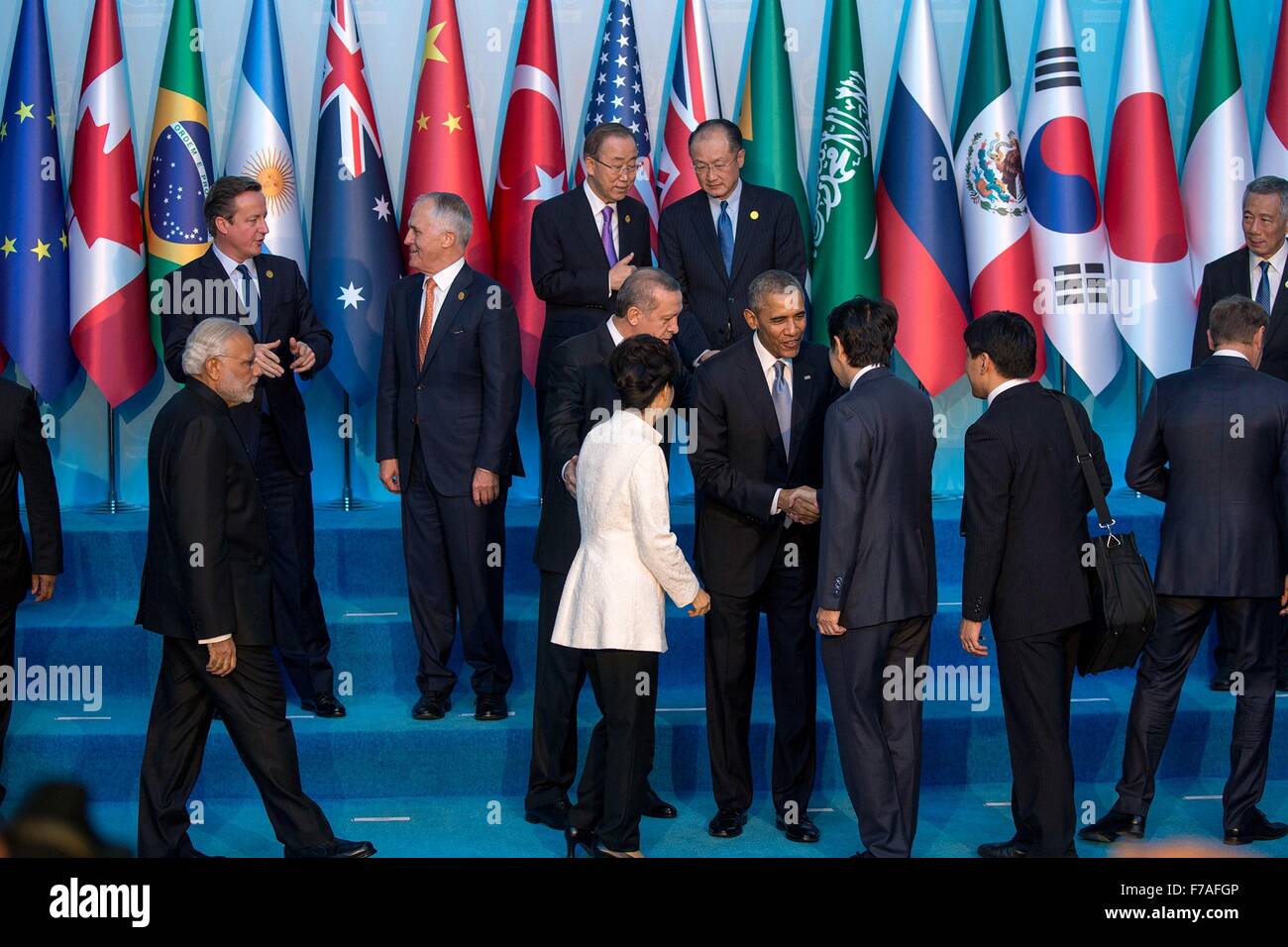 Le président américain Barack Obama avec les dirigeants du G20 avant la photo de groupe au début du sommet du G20 le 15 novembre 2015 à Antalya, Turquie. Banque D'Images