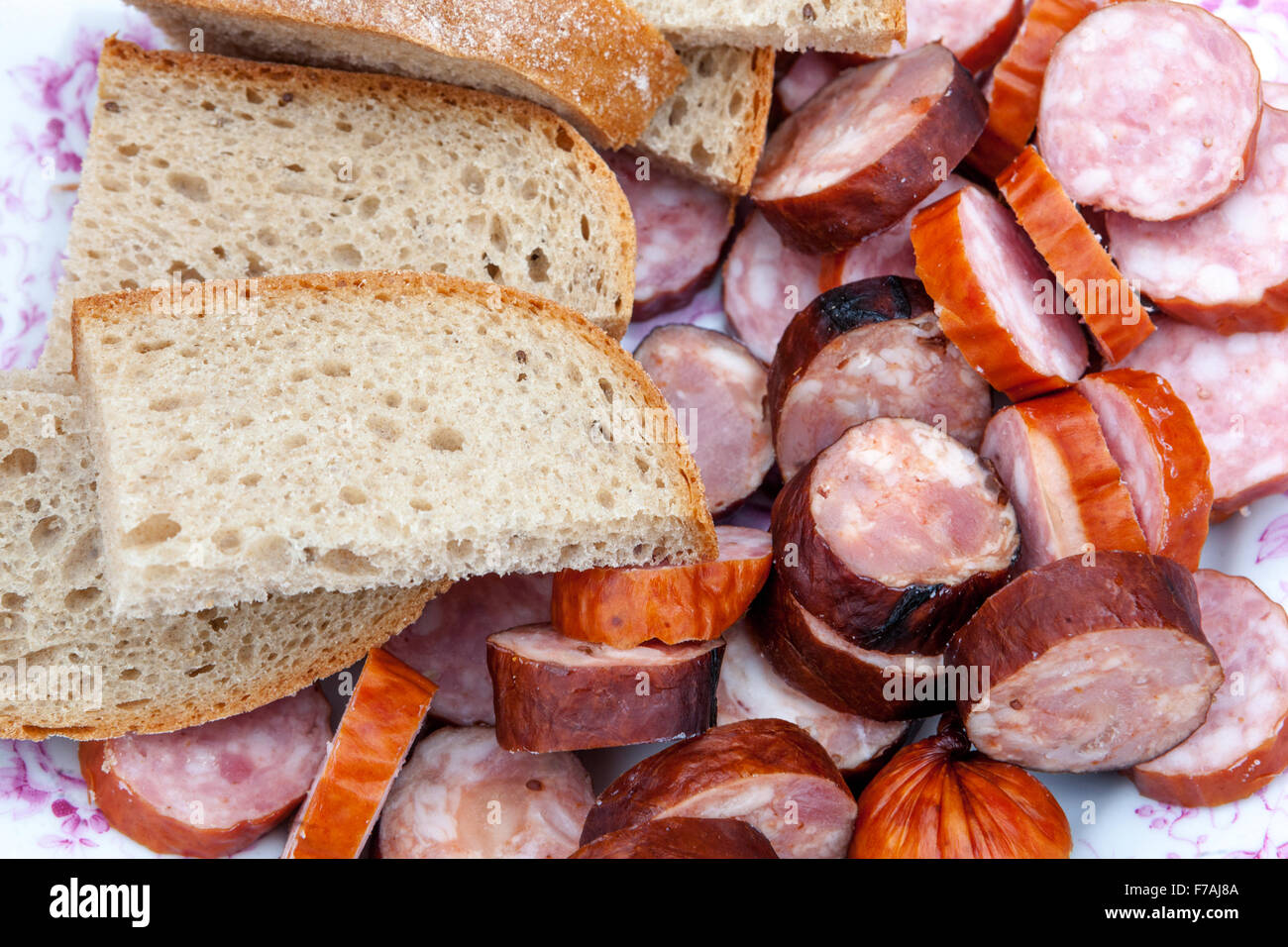 Avec le pain saucisse fraîche Banque D'Images