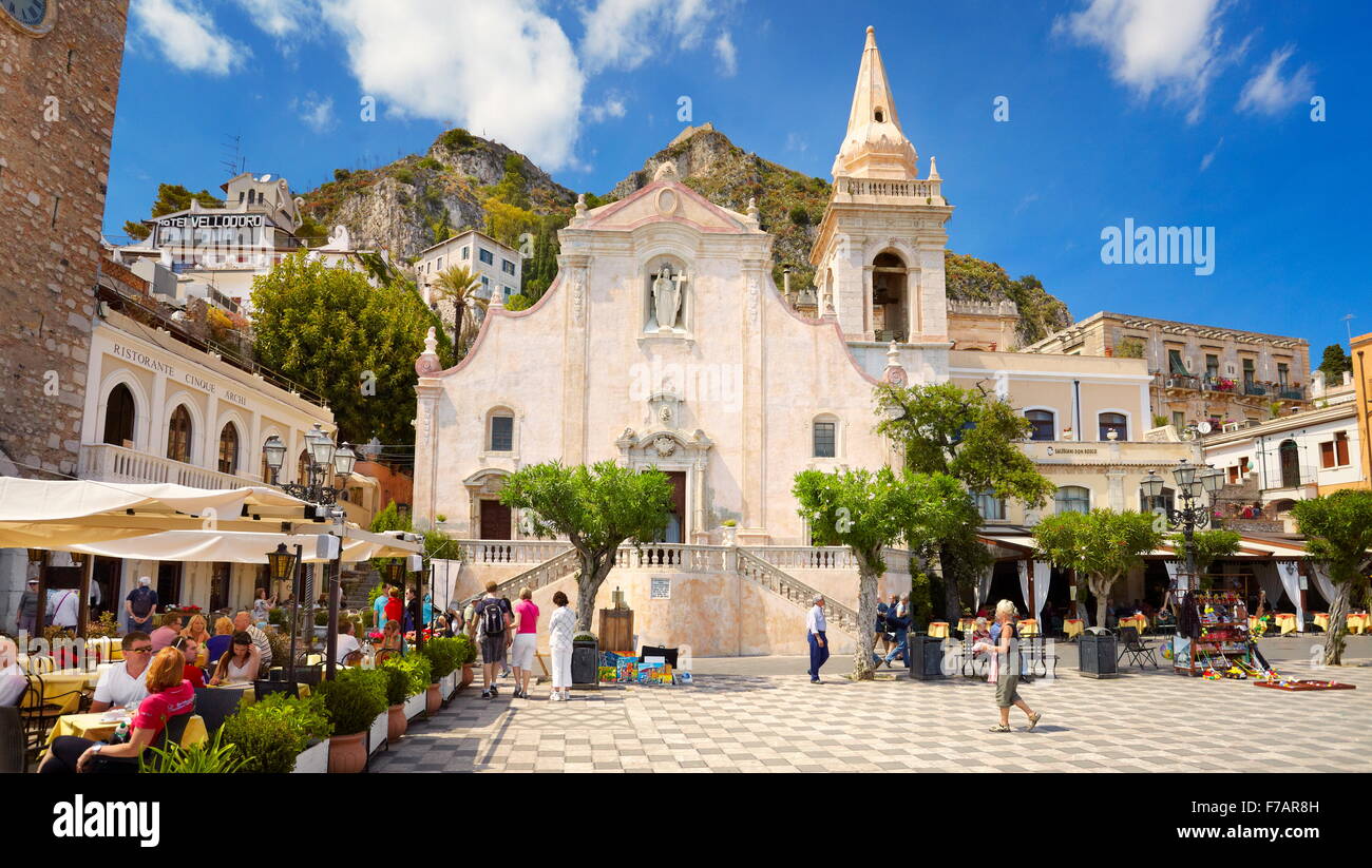 Église de San Giuseppe, vieille ville de Taormina, Sicile, Italie Banque D'Images
