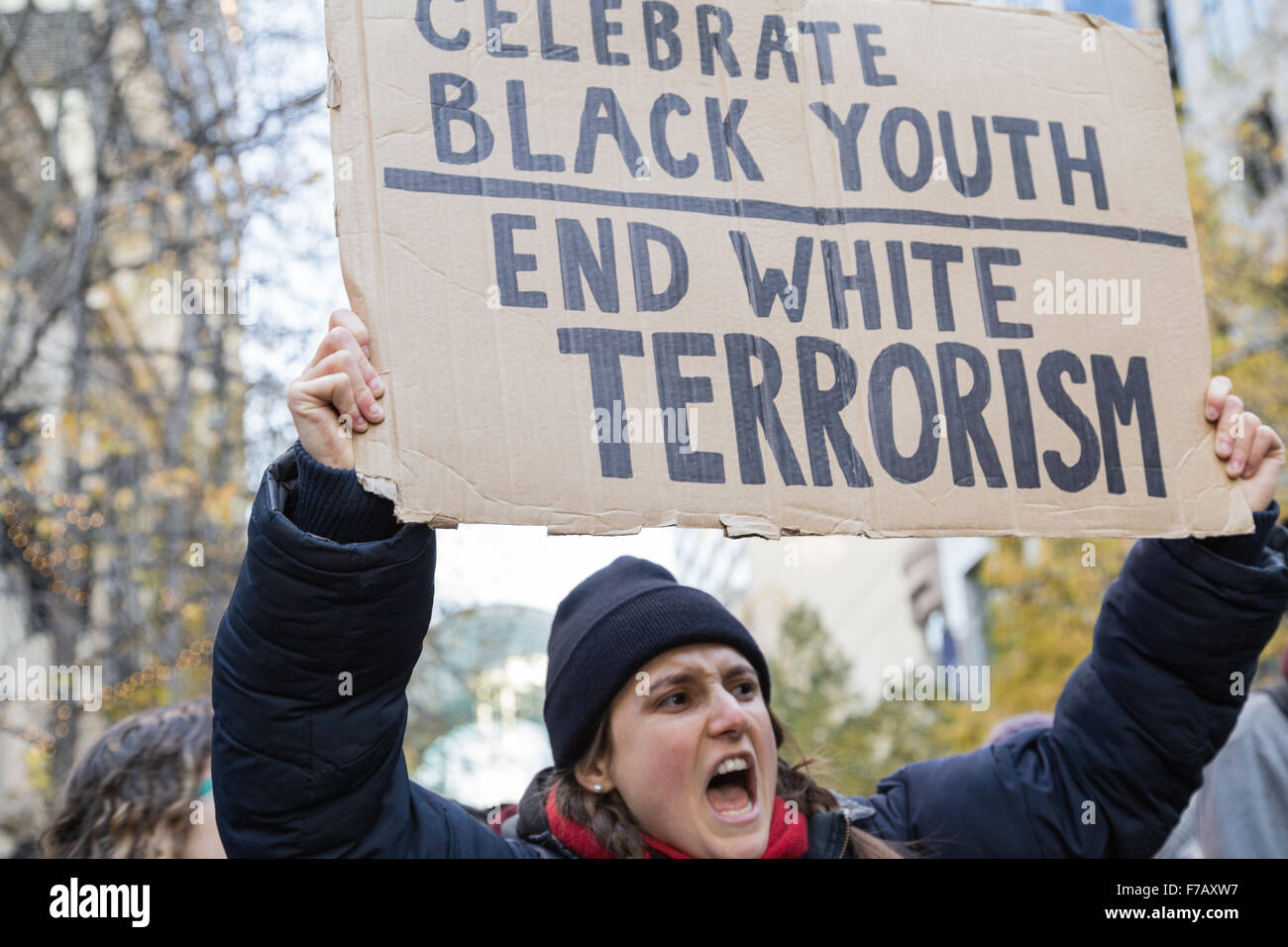 'Problème' Black vit en mars les militants downtown shopping area, Seattle, USA. Banque D'Images