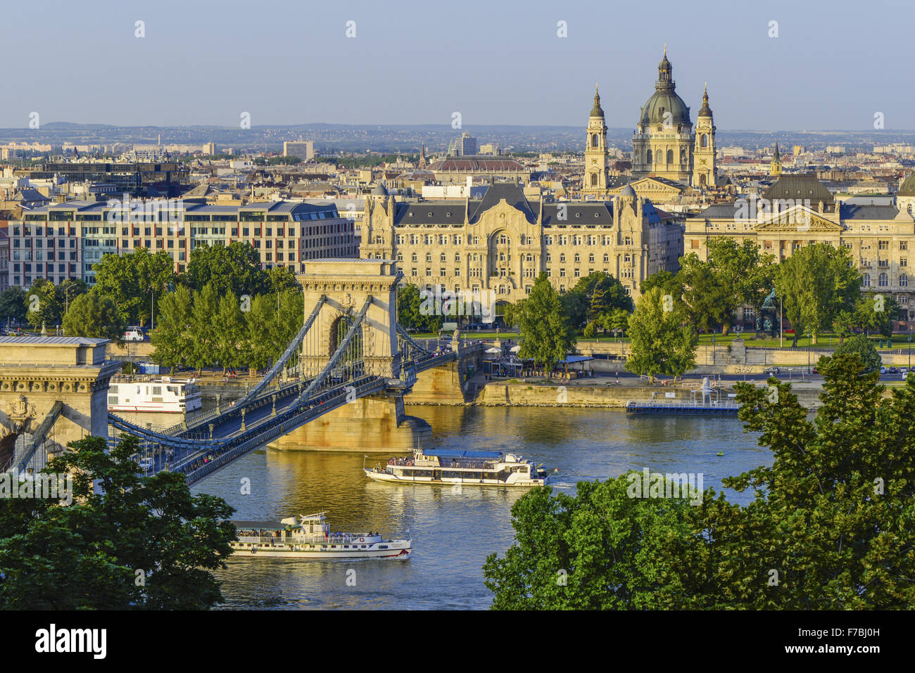 Budapest, Hongrie, du pont des chaînes Banque D'Images