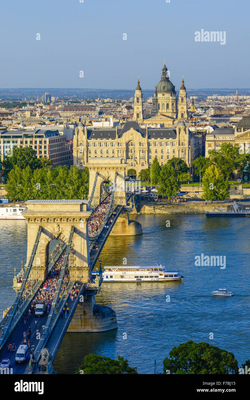 Budapest, Hongrie, du pont des chaînes Banque D'Images