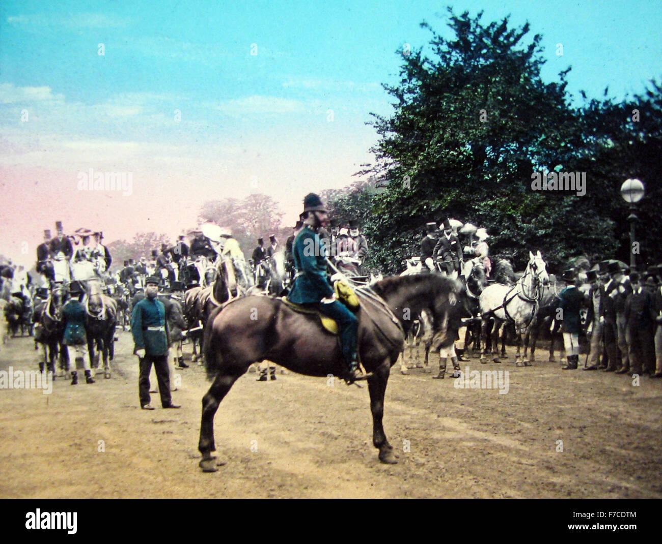 Un Coaching Club Rencontrez, Hyde Park, London - période victorienne colorée à la main photo Banque D'Images