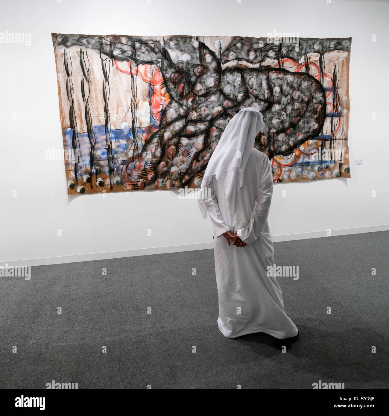 Des tableaux modernes sur l'affichage à l'Art Moderne , Abu Dhabi Art Fair, qui a eu lieu sur l'île de Saadiyat , Abu Dhabi en novembre 2015 , ÉMIRATS ARABES UNIS Banque D'Images