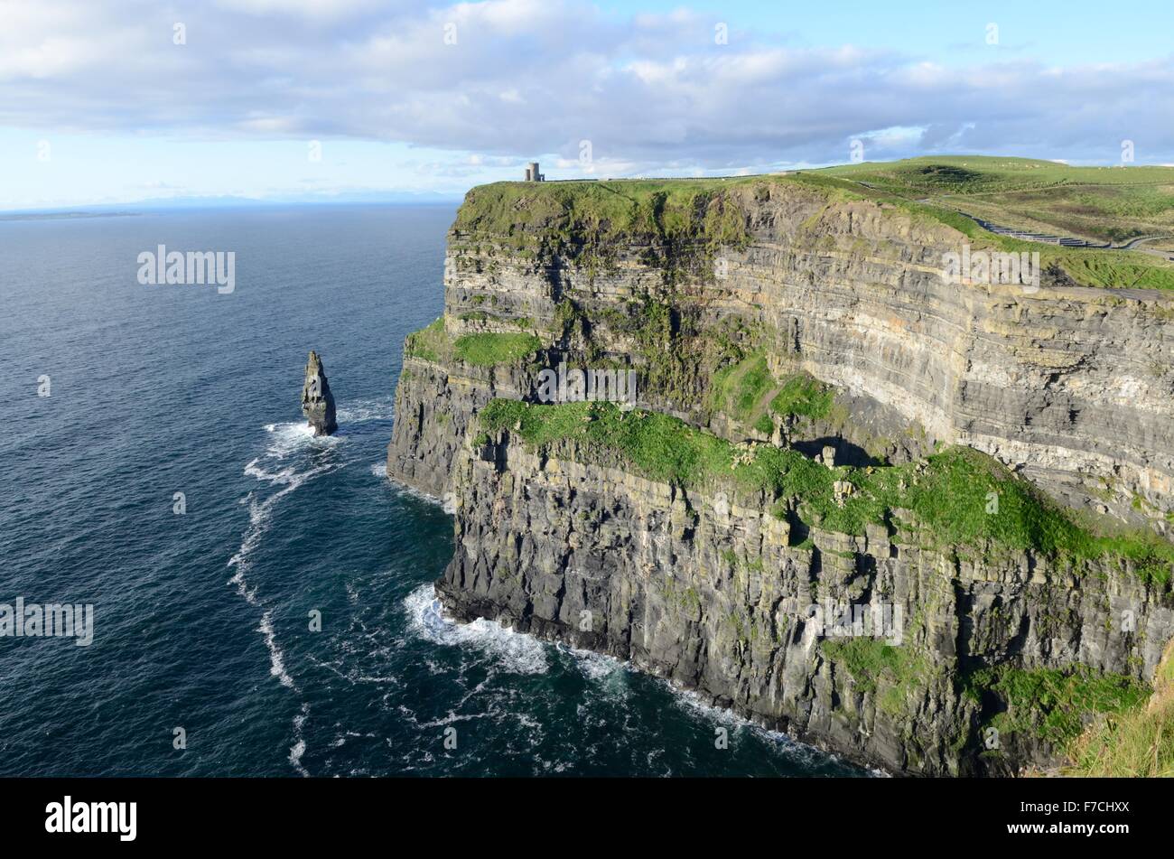 Les falaises de Moher à la fin de soir lumière Burren Comté de Clare Irlande Banque D'Images