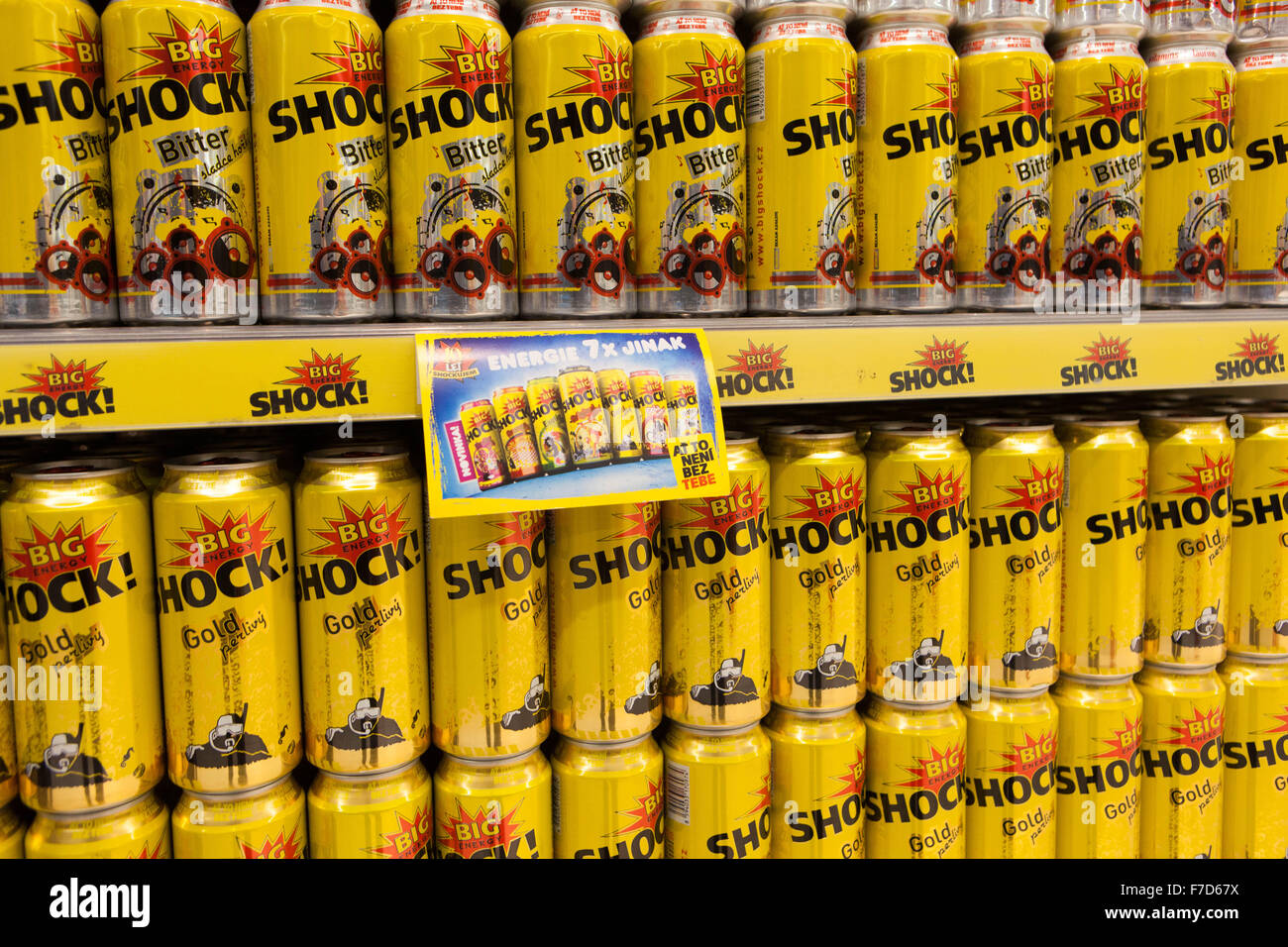 Energy drink Shock , supermarché République tchèque Banque D'Images