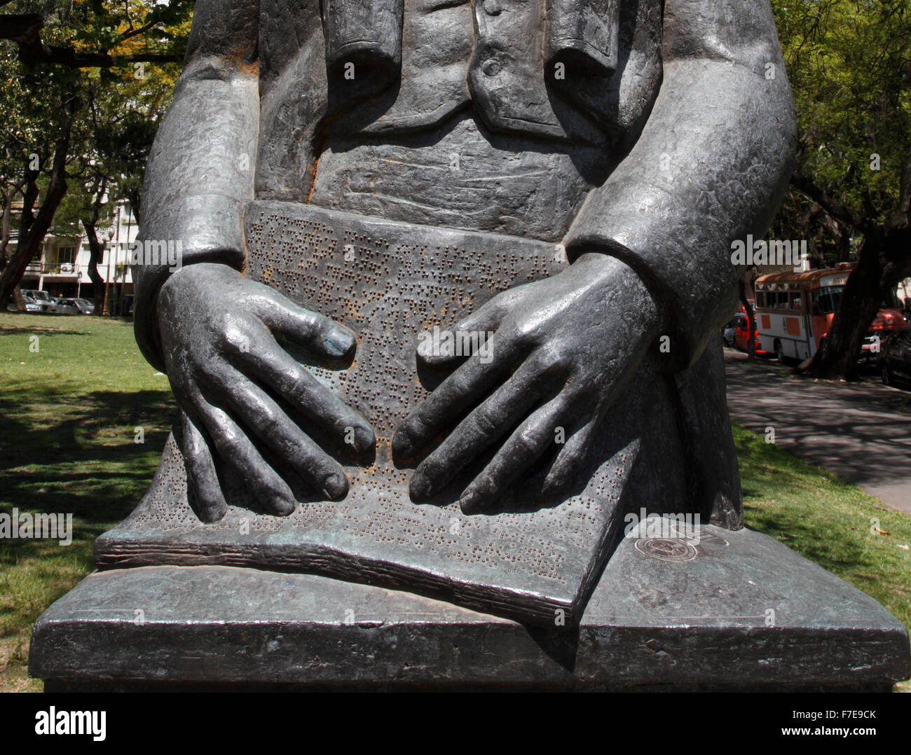 Statuie de Louis Braille l'inventeur et éducateur du braille de l'écriture et de la lecture pour les aveugles. Buenos Aires. Banque D'Images