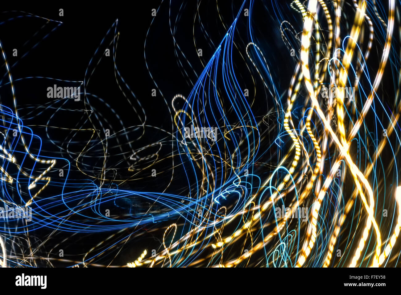L'art de mur Lightpainting unique utilise des couleurs psychédéliques forts pour créer des photographies très moderne et remarquable Banque D'Images
