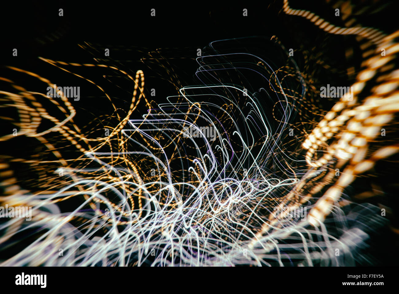 L'art de mur Lightpainting unique utilise des couleurs psychédéliques forts pour créer des photographies très moderne et remarquable Banque D'Images