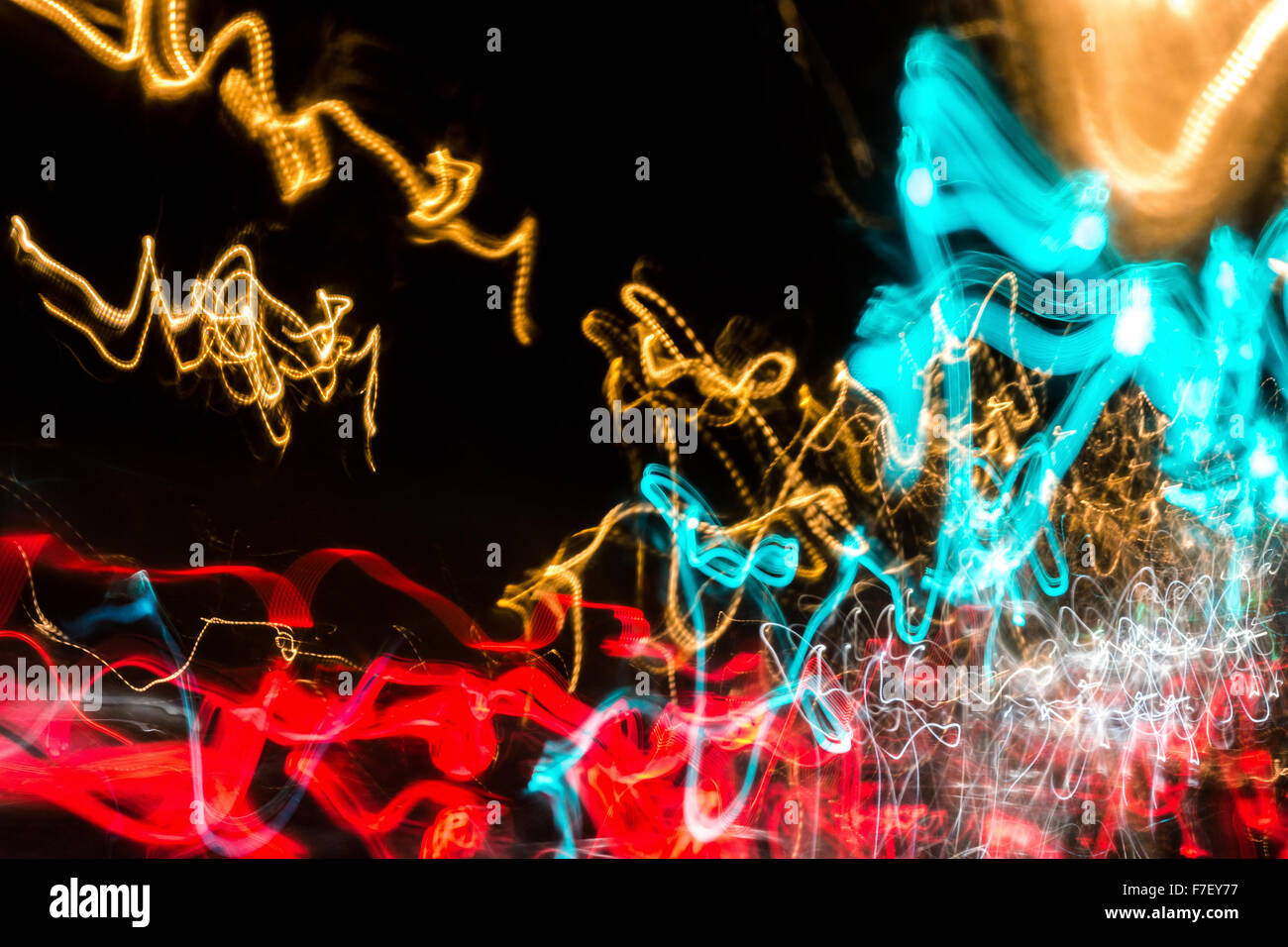 L'art de mur Lightpainting unique utilise des couleurs psychédéliques forts pour créer des photographies très moderne et remarquable Banque D'Images