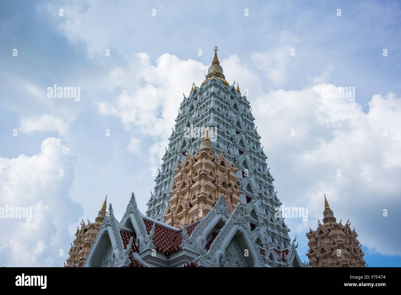 Main stucca chedi de Wat Yangsangawaram, Pattaya, Thaïlande Banque D'Images