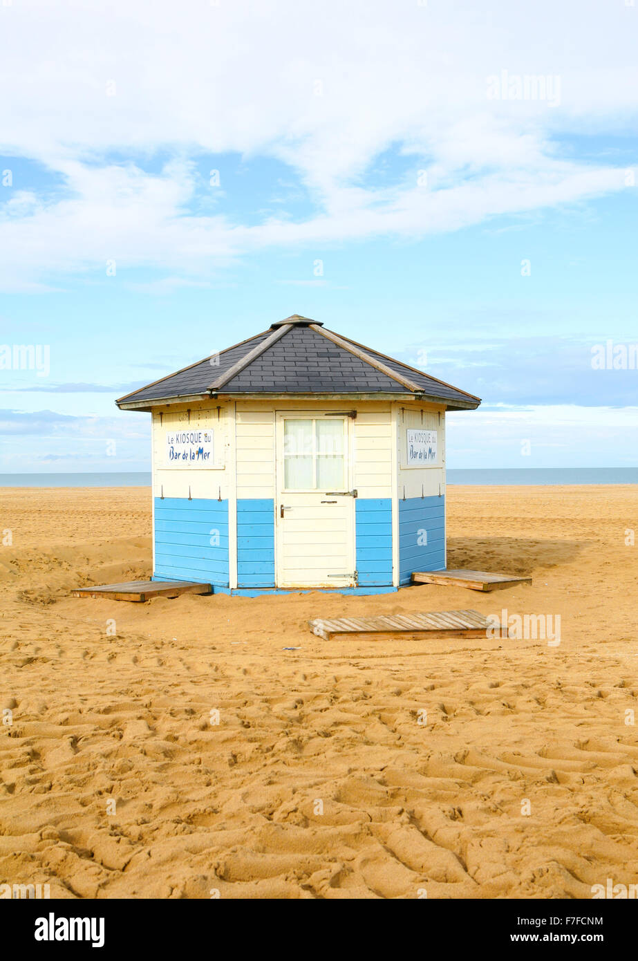 Dans La Barre Colorée Plage Villers Sur Mer Normandie