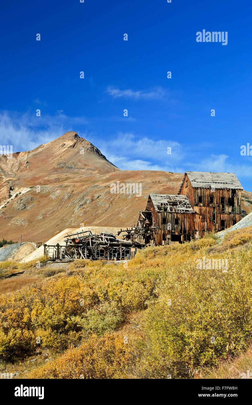 Frisco abandonnés Mill, montagnes San Juan, Colorado USA Banque D'Images