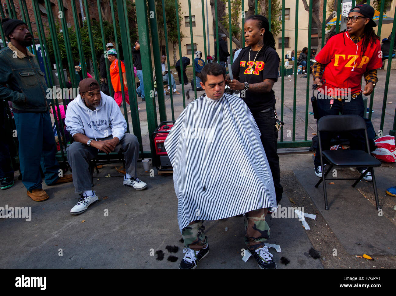 Jour de Thanksgiving 2015 dans Skid Row, Los Angeles, Californie Banque D'Images