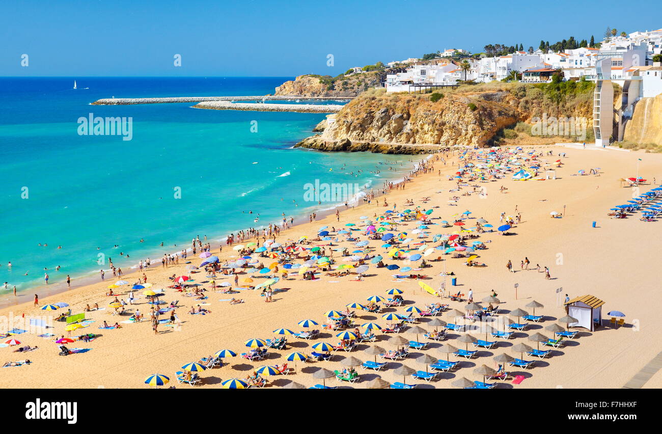 Plage d'Albufeira, Algarve, Portugal Banque D'Images