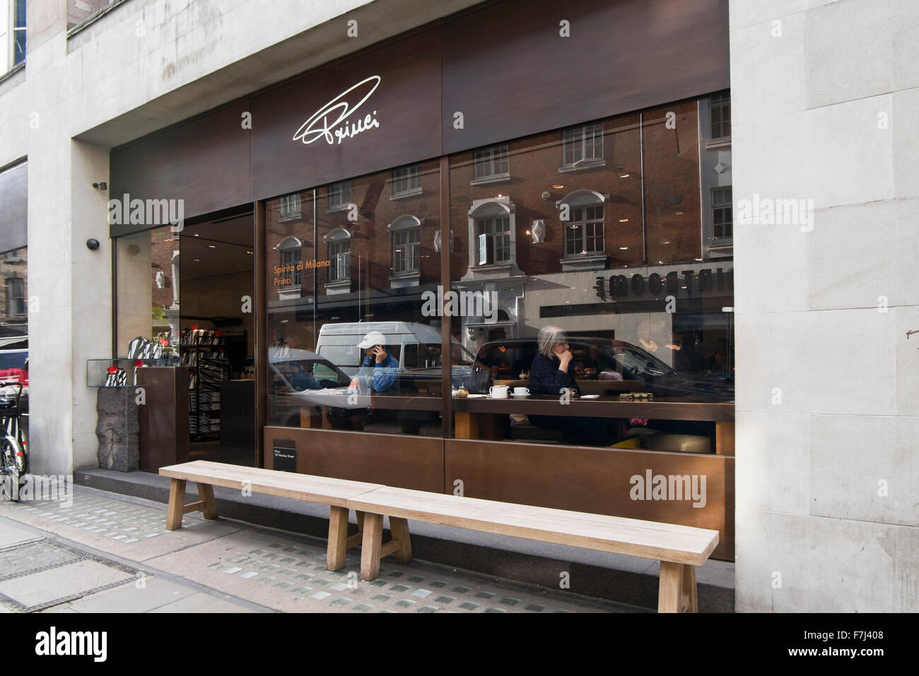 Principe milanese boulangerie et pizzeria avec un style moderne et minimaliste dans Wardour Street, Soho, London, England, UK Banque D'Images