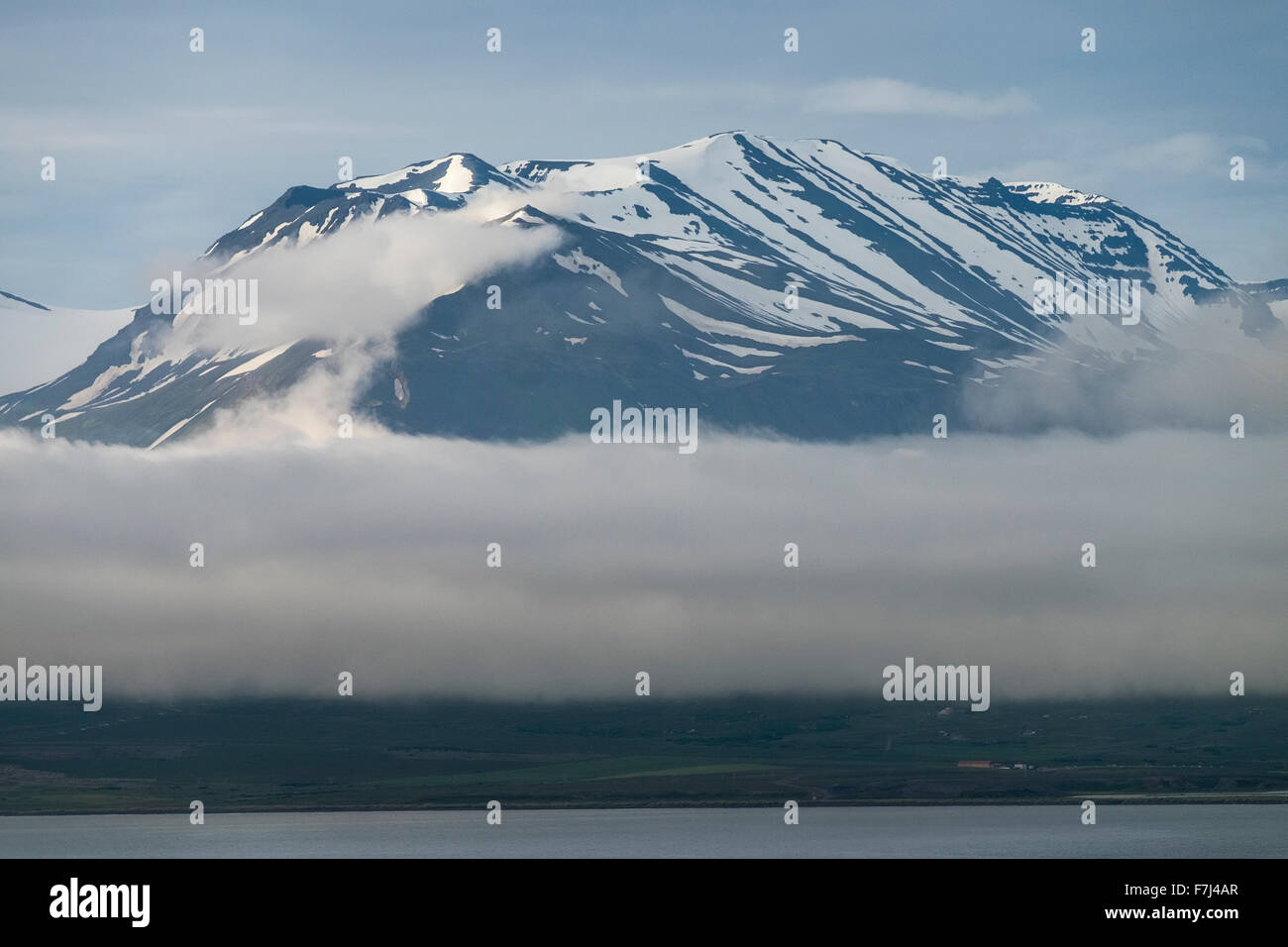 Eyjafjordur lever du soleil. L'Islande Banque D'Images