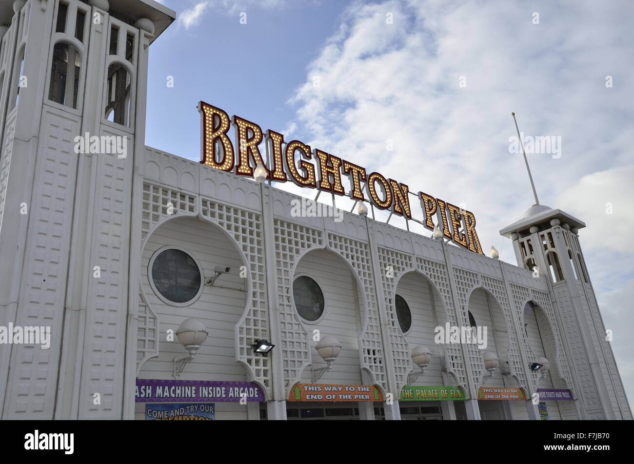 La jetée de Brighton dans l'East Sussex Banque D'Images