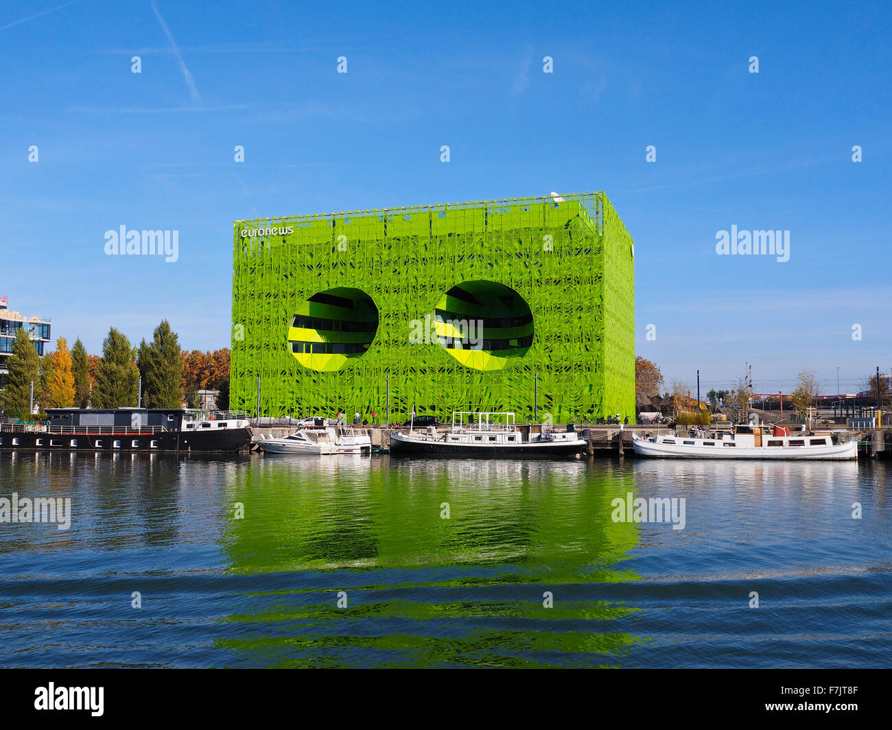 L'architecture française moderne sur les rives du fleuve Saint Jean, Lyon France Banque D'Images