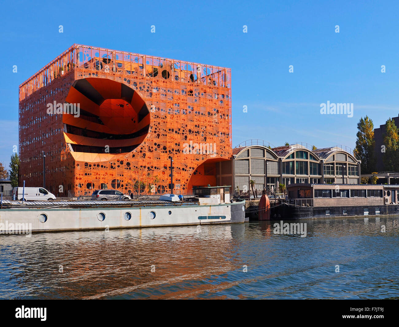 L'architecture française moderne sur les rives du fleuve Saint Jean