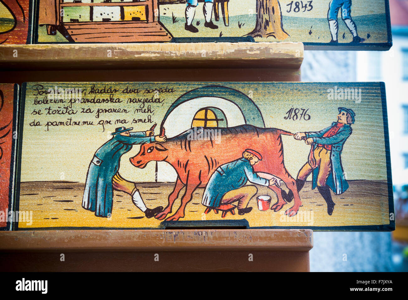 Panneaux de ruche, la Slovénie. Des copies des originaux sont un élément de souvenir avec les visiteurs. A l'origine, les panneaux décorés de ruches. Banque D'Images