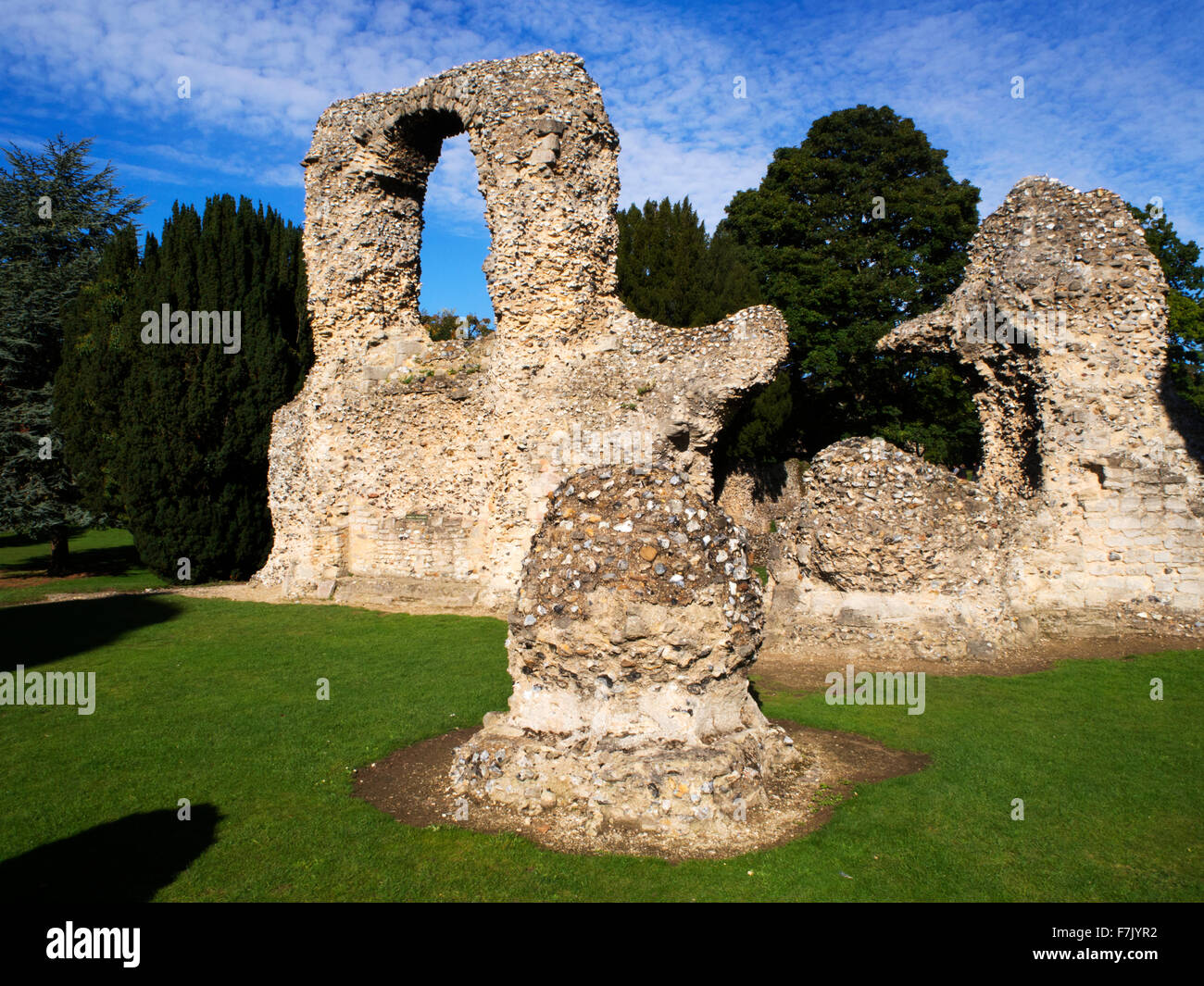 Abbey Ruins dans jardins de l'abbaye de Bury St Edmunds à Suffolk en Angleterre Banque D'Images
