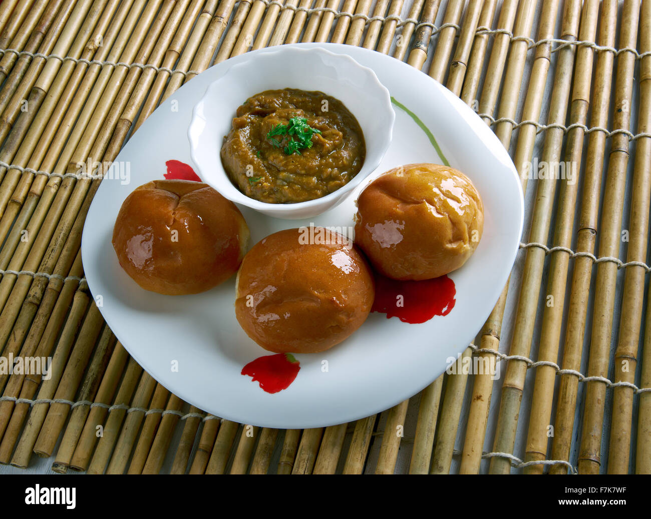 Dal Baati Churma - cuisine rajasthani.Indian dish.lentilles populaires au Rajasthan, Uttar Pradesh et Madhya Pradesh , Nimar,Malwa Banque D'Images