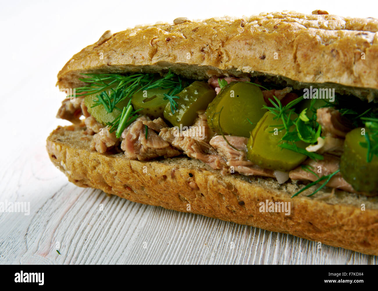 L'Italien Sandwich au Bœuf - de fines tranches de rôti de bœuf assaisonné,cuisine italo-américaine Banque D'Images