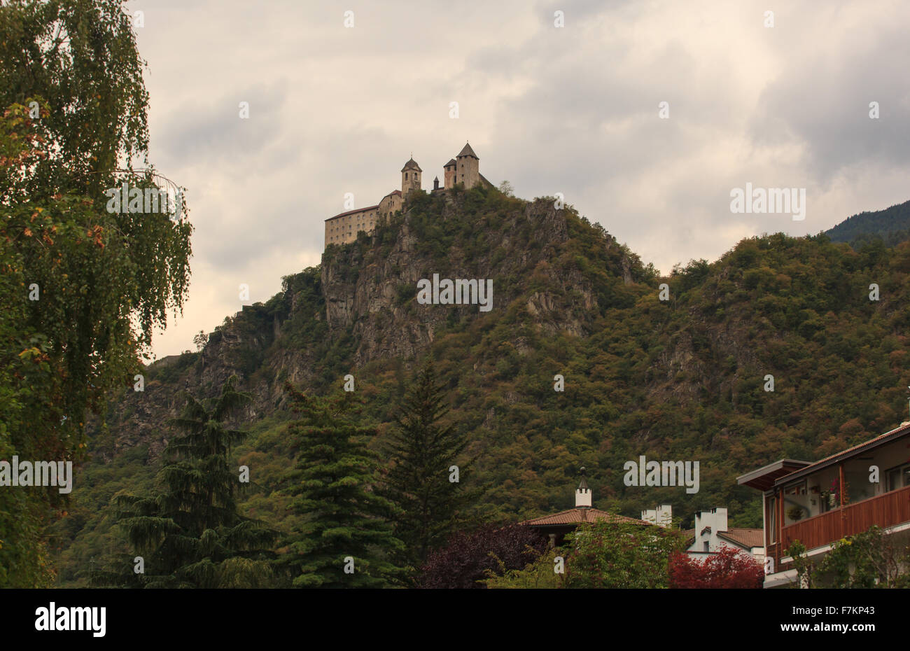 Voir l'abbaye bénédictine de Säben, couvent en Trentino Alto Adige, Italie Banque D'Images