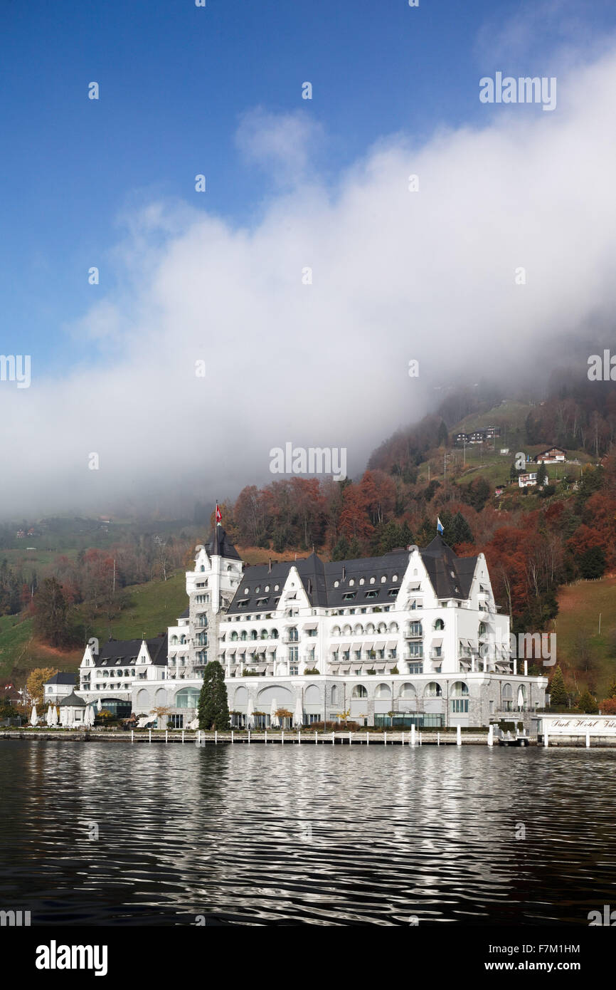 Park Hotel Vitznau sur les rives du lac de Lucerne, Suisse, Europe Banque D'Images