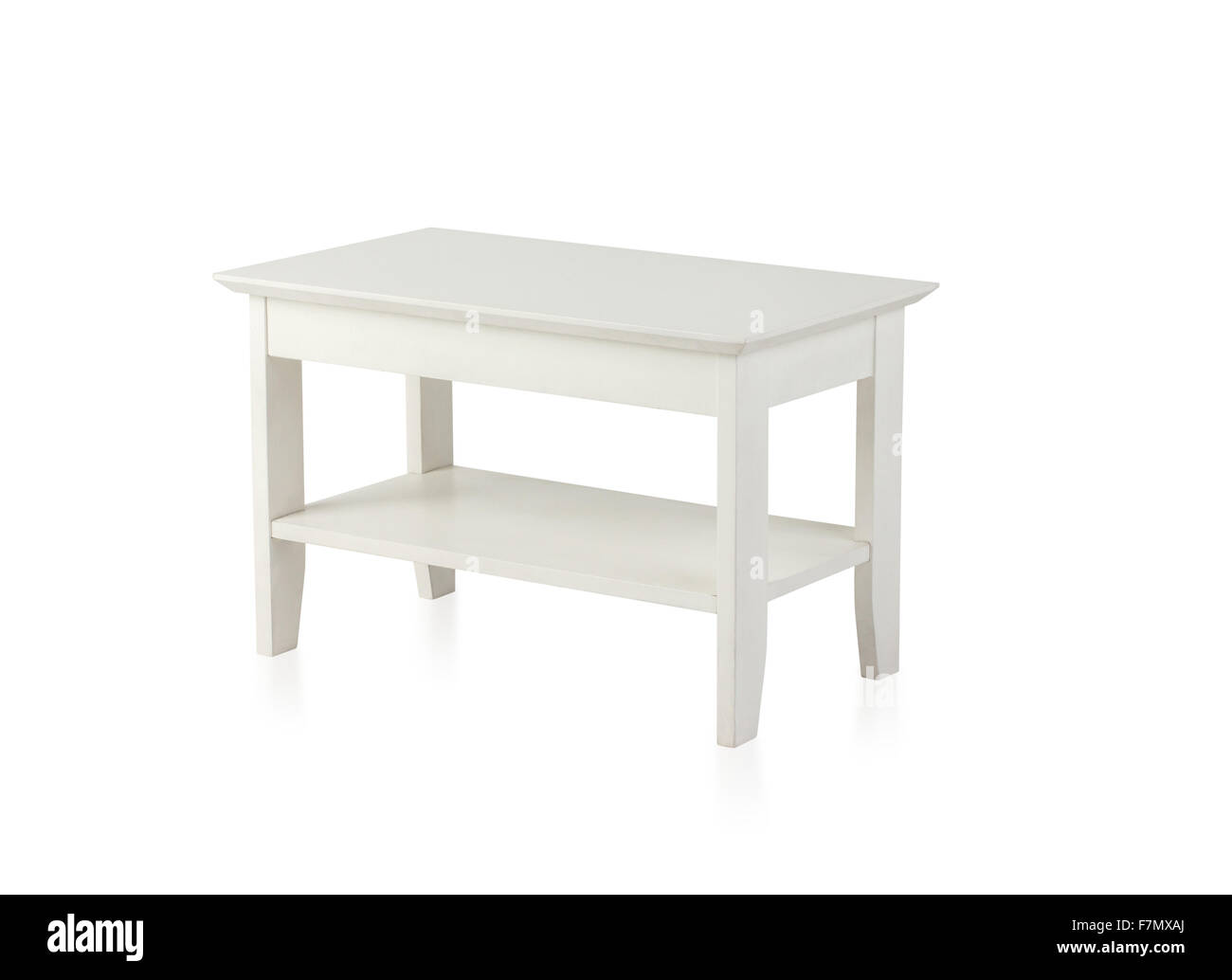 Petite table en bois blanc isolé sur fond blanc Banque D'Images