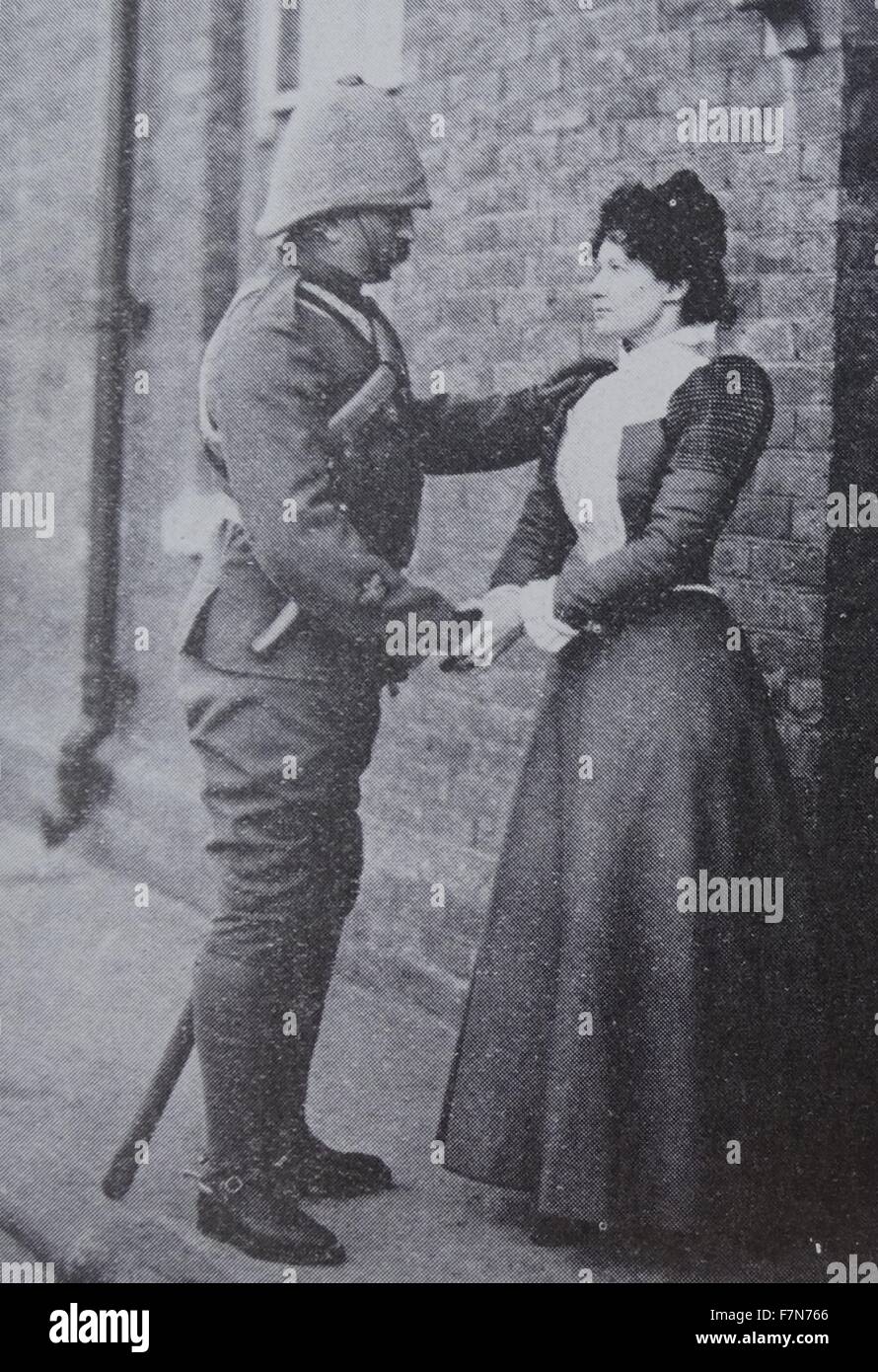Mère dit au revoir à son fils pendant la première guerre mondiale 1914 Banque D'Images