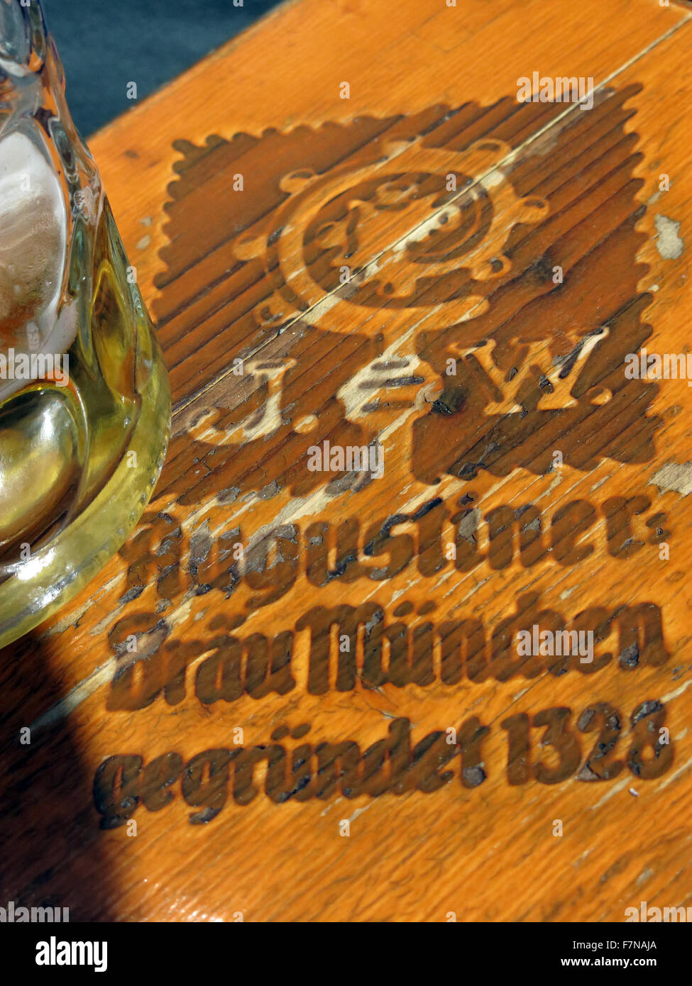 Augustiner Bräu Munchen tableau à l'Oktoberfest de Munich, Bavière, Allemagne Banque D'Images