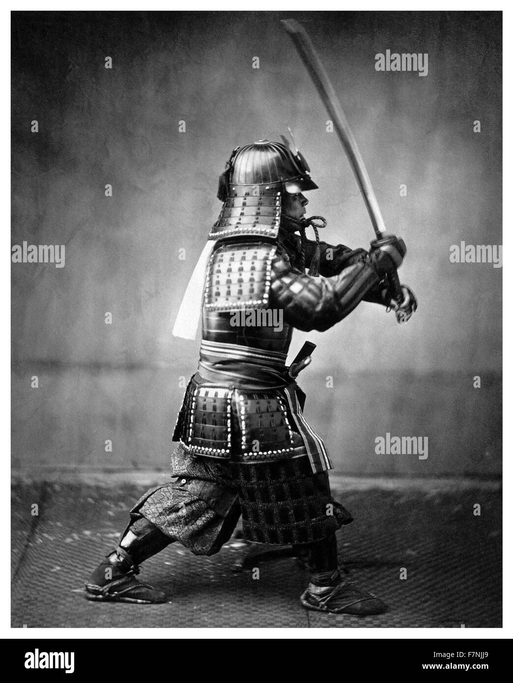 Guerrier Samouraï japonais, Vintage photographie du Japon 1867 Banque D'Images