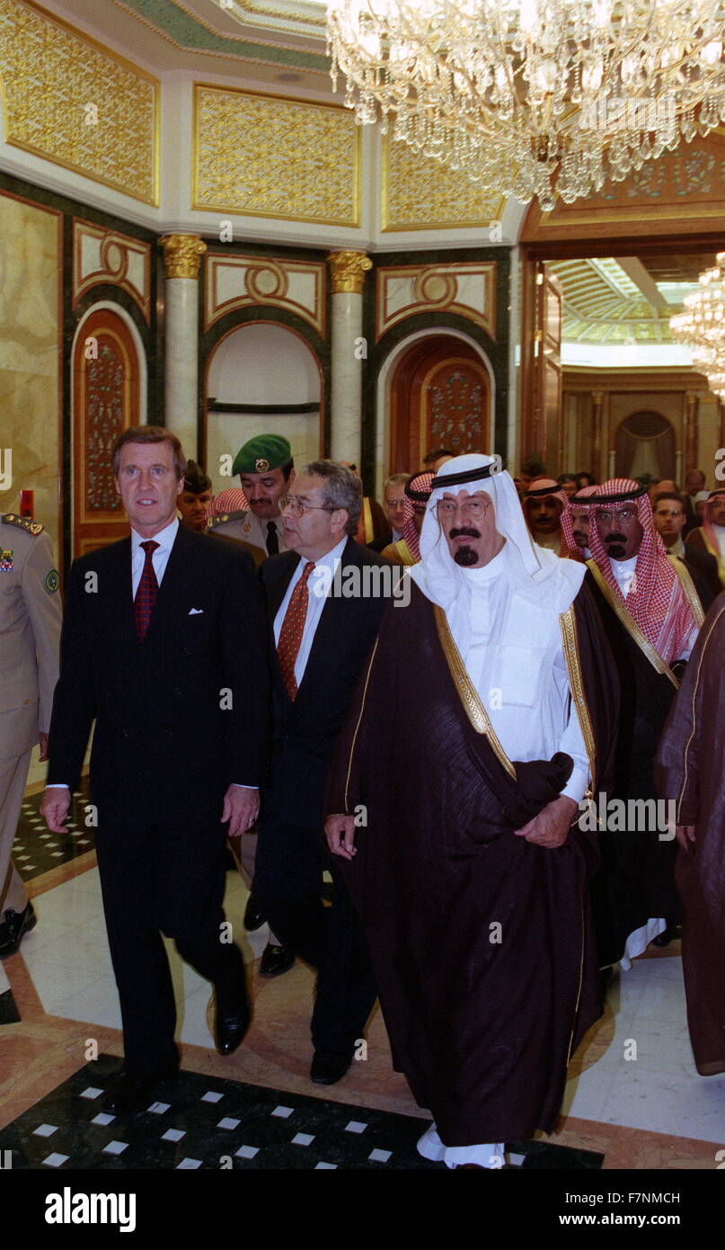 Le secrétaire américain à la défense, William Cohen, le Prince Abdallah Bin Abd al-Aziz Al Saud 1998 Banque D'Images