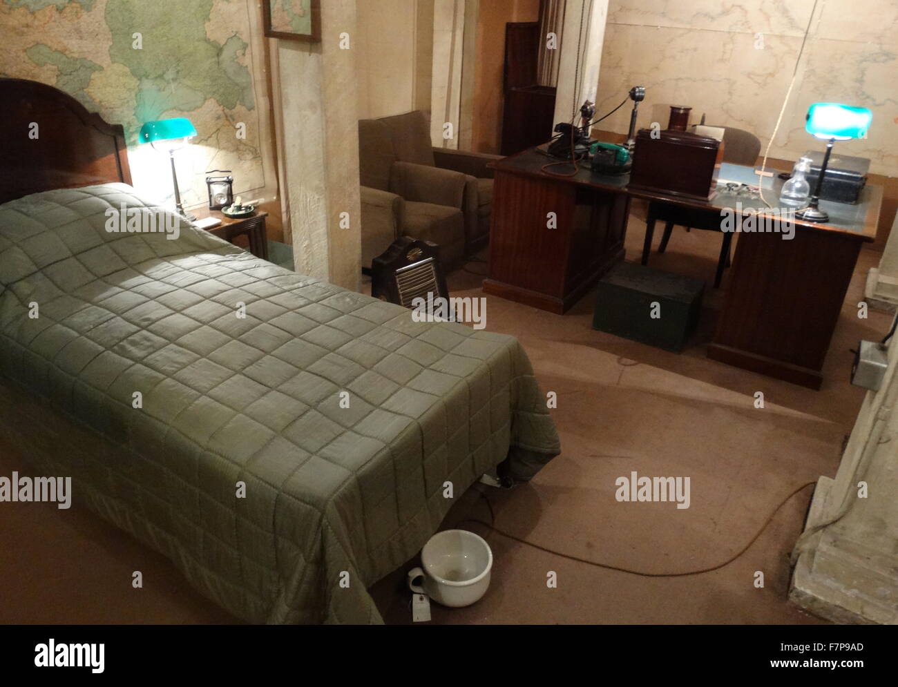 Chambre Utilis e Par Winston Churchill Dans Les Cabinet War Rooms chambre-utilis-e-par-winston-churchill-dans-les-cabinet-war-rooms