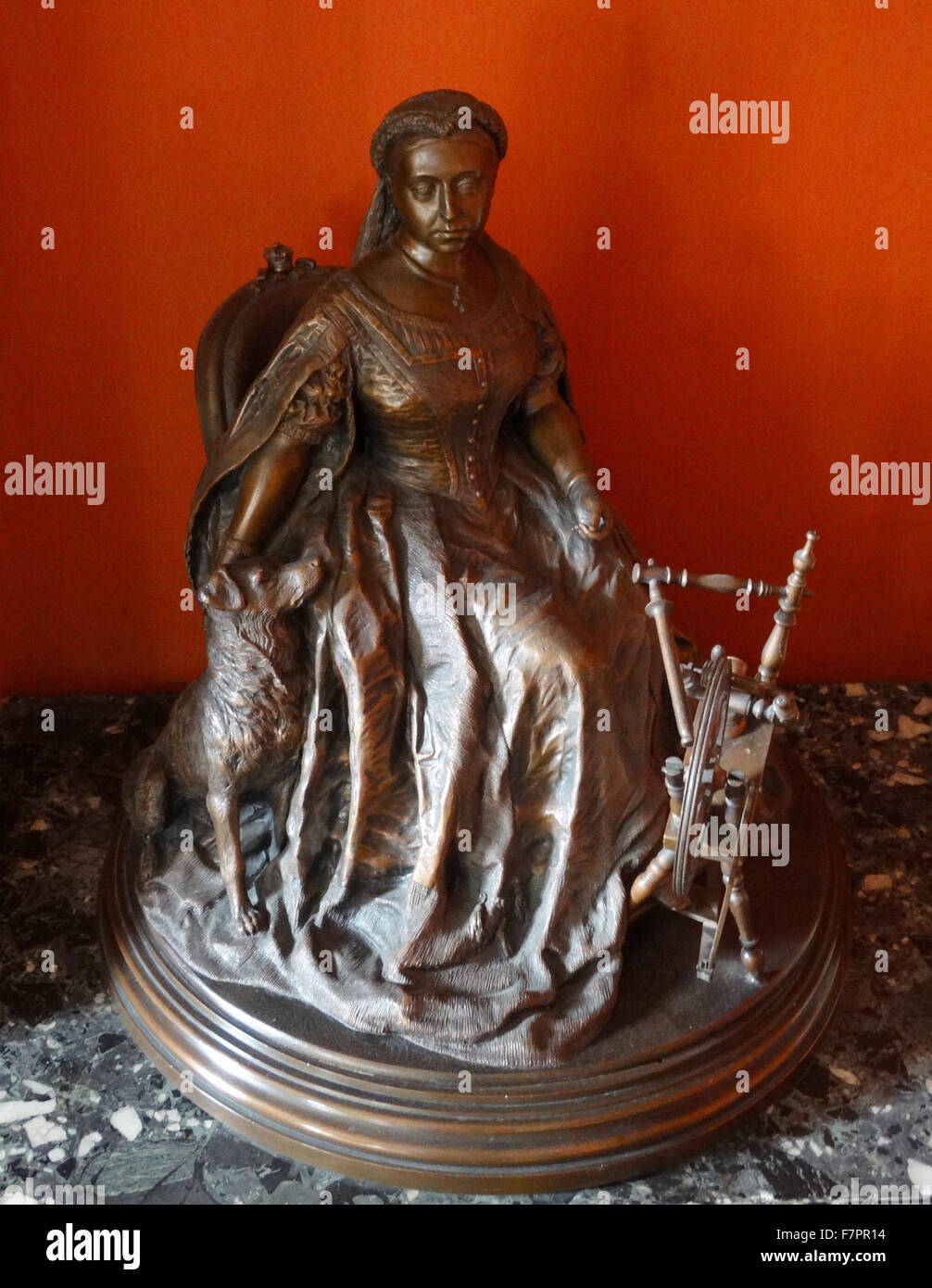 19e siècle en bronze, statuette de la reine Victoria (règne 1837-1901), de Grande-Bretagne. Banque D'Images