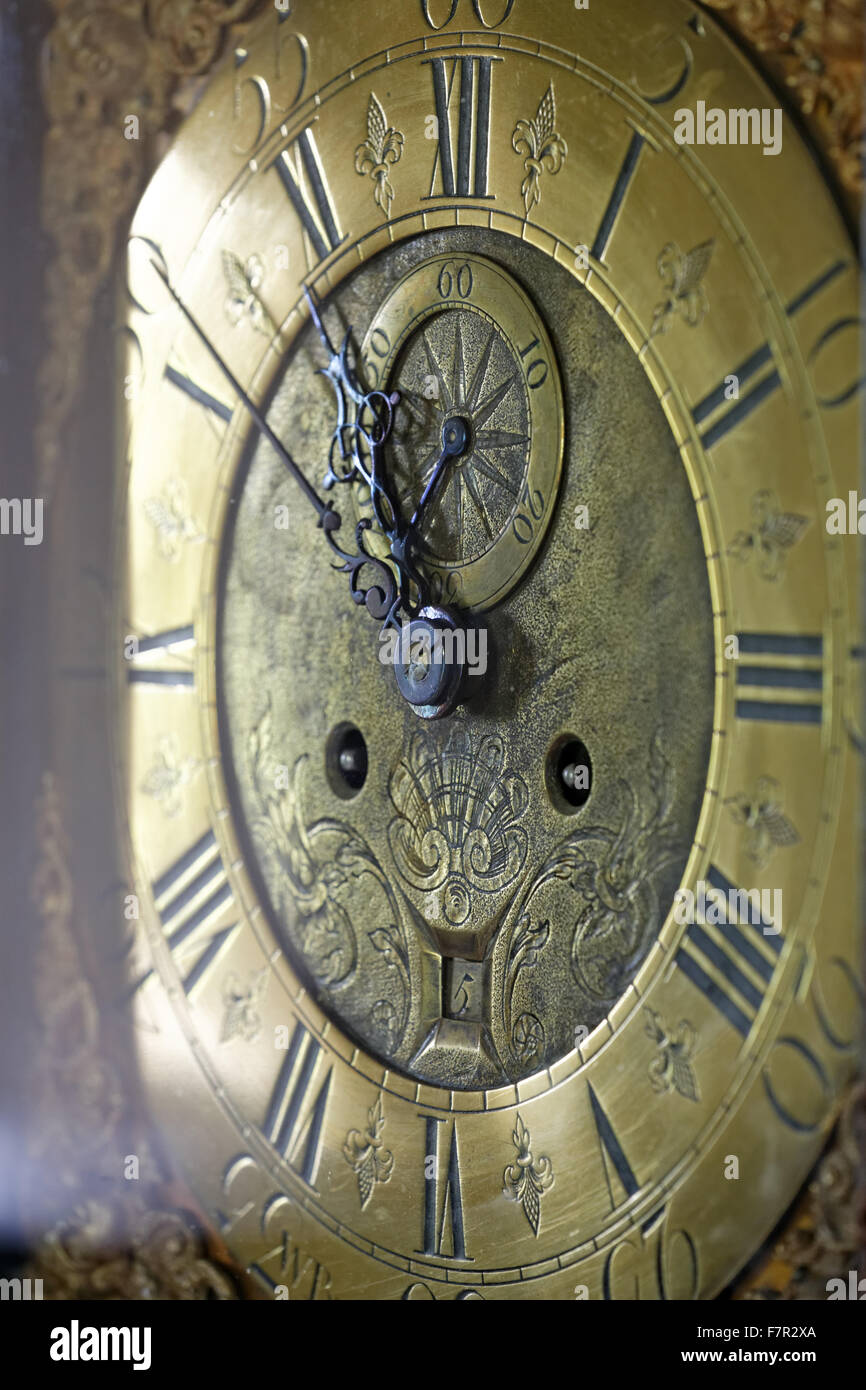 Une horloge à Woolsthorpe Manor, Lincolnshire. Woolsthorpe fut le foyer de la célèbre scientifique et mathématicien français Sir Isaac Newton. Banque D'Images