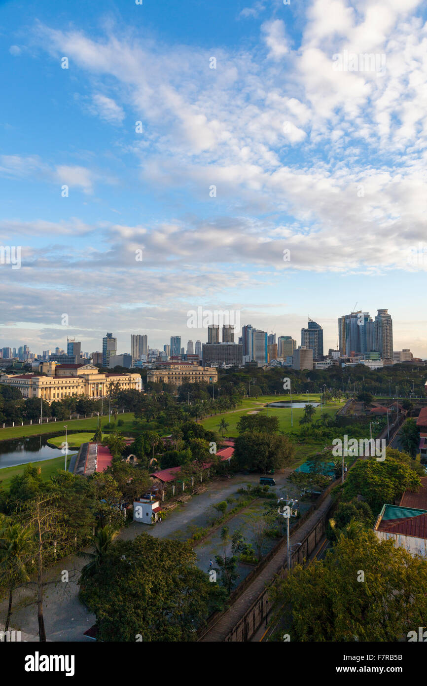 La vue depuis l'hôtel de Manille Bayleaf Banque D'Images