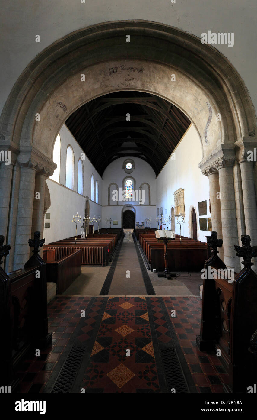 Intérieur de l'église de St Lawrence au château en hausse, Norfolk, Angleterre, Royaume-Uni. Banque D'Images