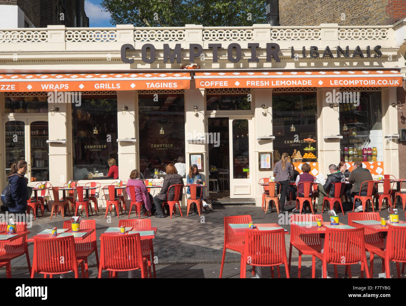 Des boutiques et des cafés de South Kensington, Londres Banque D'Images