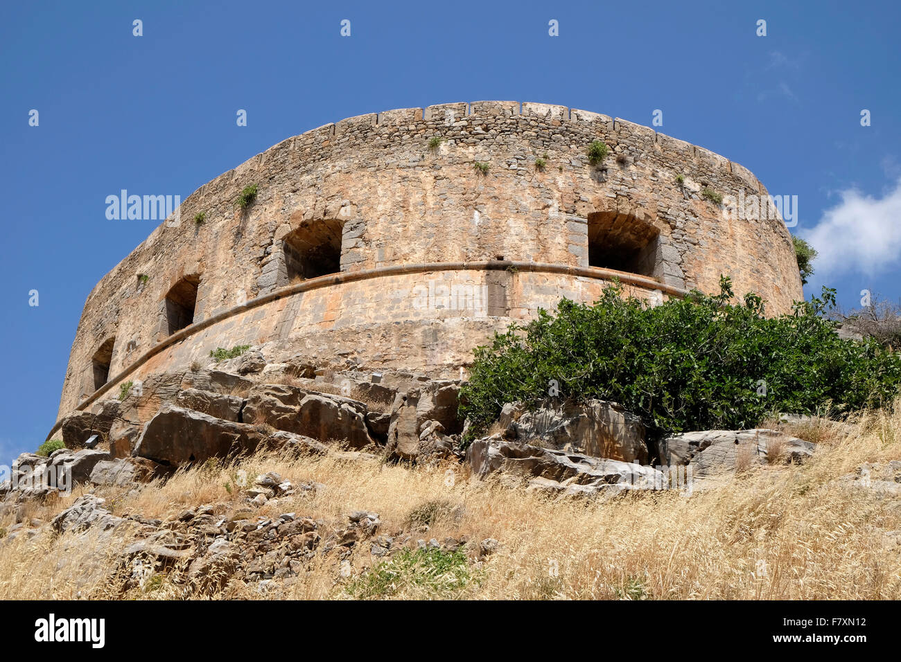 Le bastion de la demi-lune vénitien de Spinalonga sur Moceniga Mezzaluna, Crète. Banque D'Images