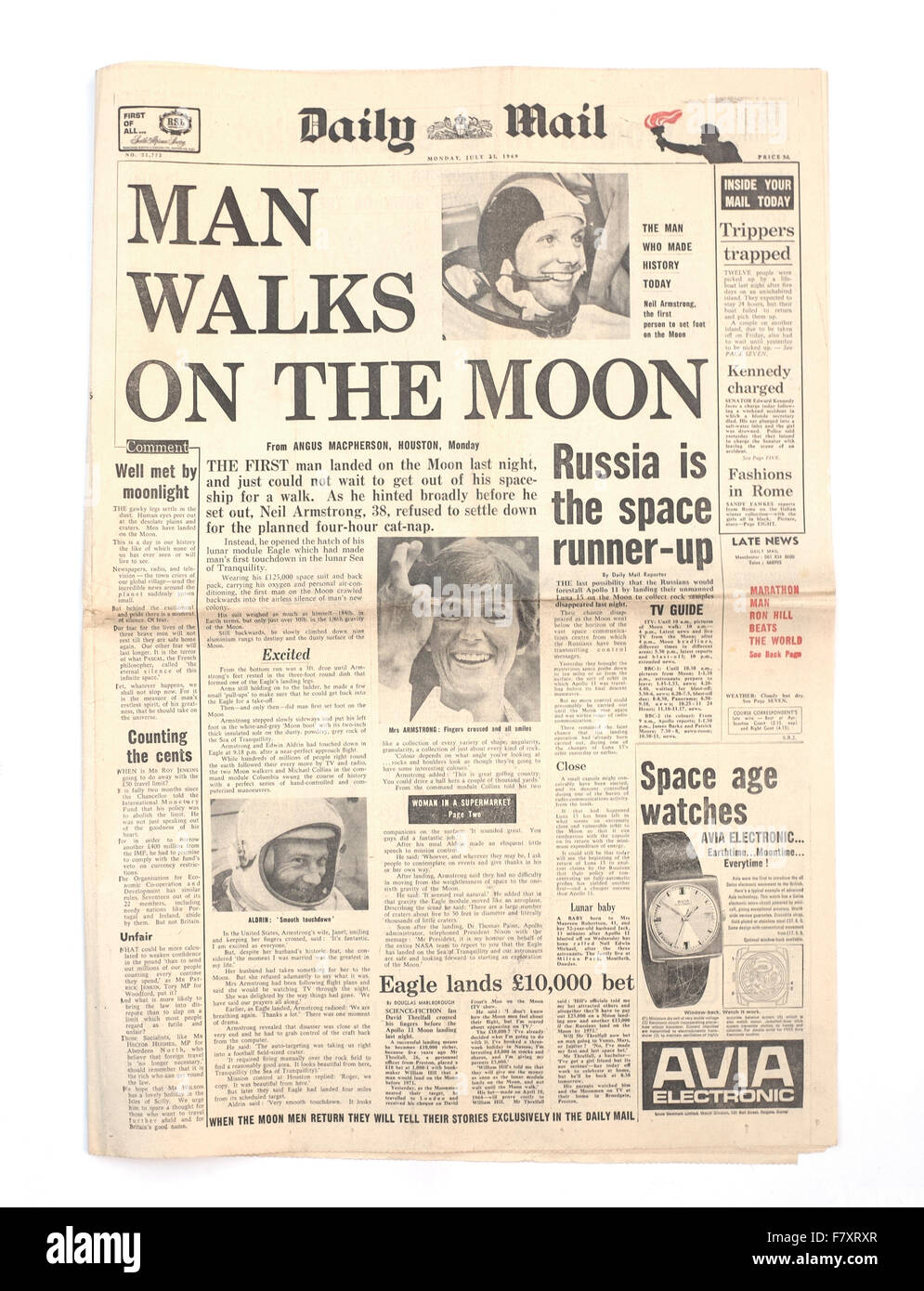 Daily Mail avec l'homme à marcher sur la Lune Landing' Headline Banque D'Images Daily Mail avec l'homme à marcher sur la Lune Landing' Headline Banque D'Images